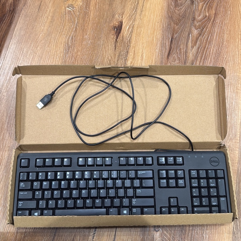 Dell KB212-B Wired USB Keyboard (Black) ODJ458 (Works & Is Still in box) NWT